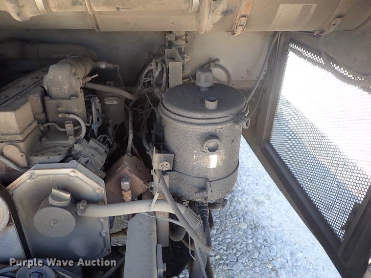 image for item DE5453 1999 Blue Bird coach bus