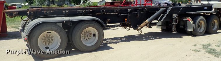 image for item DE5464 1989 Galbreath FRA318 roll-off container trailer