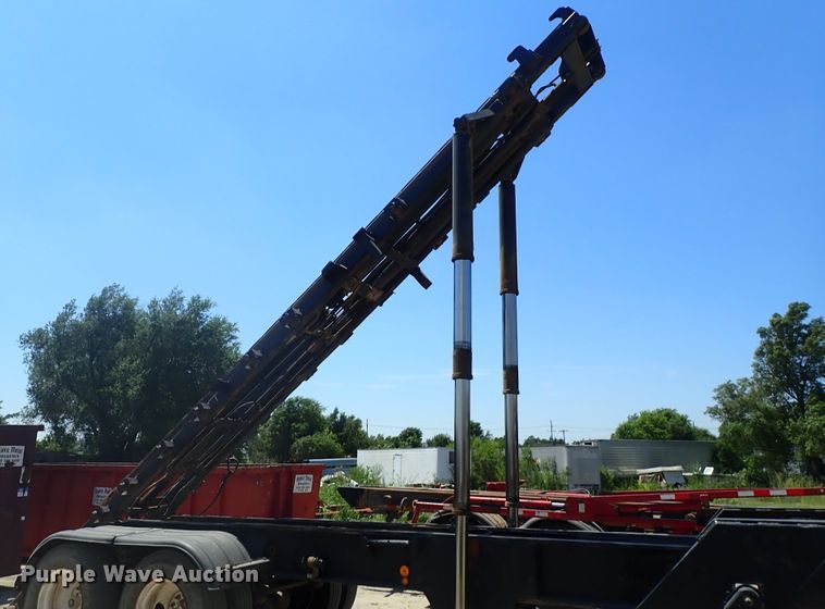 image for item DE5464 1989 Galbreath FRA318 roll-off container trailer