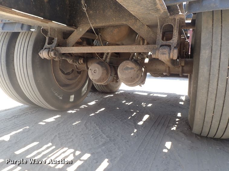 image for item DE5464 1989 Galbreath FRA318 roll-off container trailer