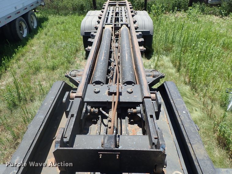 image for item DE5464 1989 Galbreath FRA318 roll-off container trailer