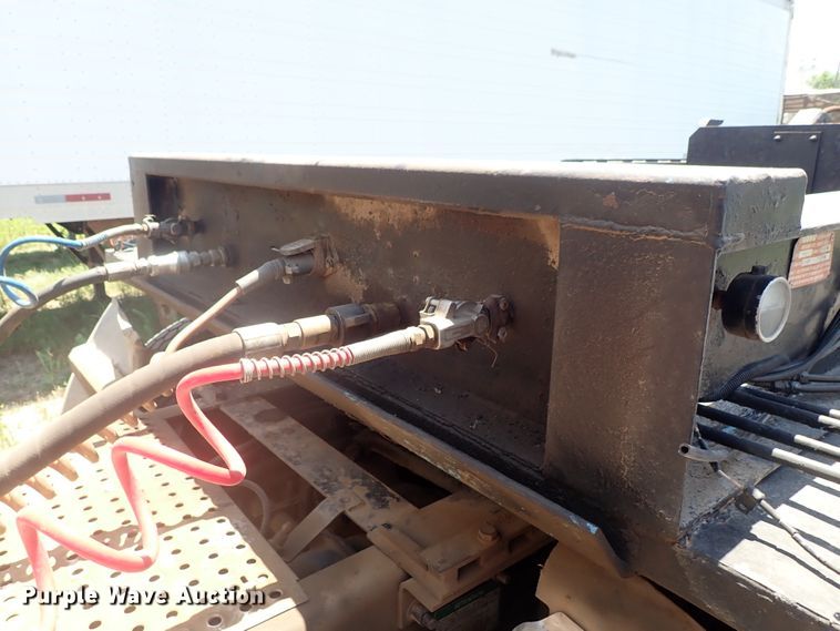 image for item DE5464 1989 Galbreath FRA318 roll-off container trailer