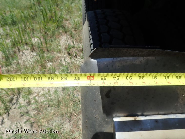 image for item DE5464 1989 Galbreath FRA318 roll-off container trailer