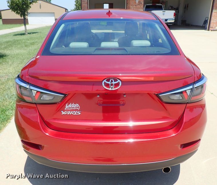 image for item DE5469 2019 Toyota Yaris