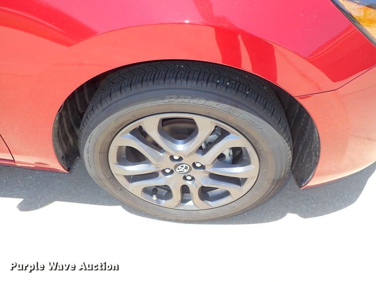 image for item DE5469 2019 Toyota Yaris