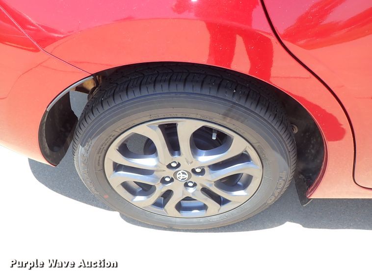 image for item DE5469 2019 Toyota Yaris