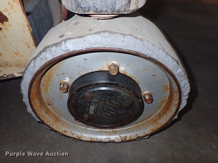 image for item DE5518 2005 JLG 3246ES scissor lift