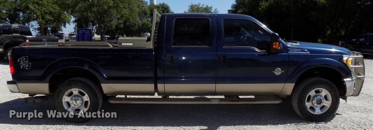 image for item DE7744 2013 Ford F250 Super Duty XLT Crew Cab pickup truck