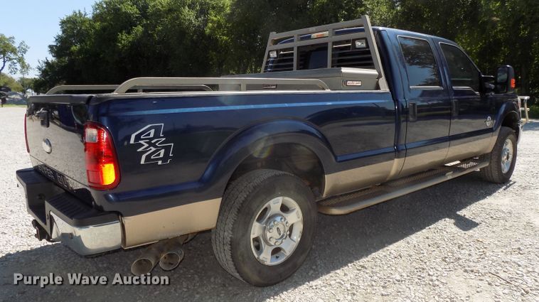 image for item DE7744 2013 Ford F250 Super Duty XLT Crew Cab pickup truck