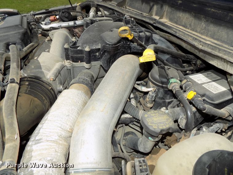 image for item DE7744 2013 Ford F250 Super Duty XLT Crew Cab pickup truck