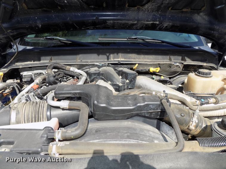 image for item DE7744 2013 Ford F250 Super Duty XLT Crew Cab pickup truck