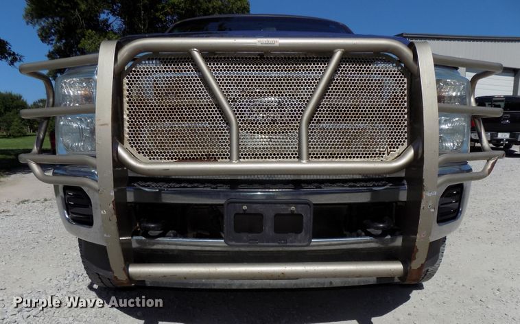 image for item DE7744 2013 Ford F250 Super Duty XLT Crew Cab pickup truck