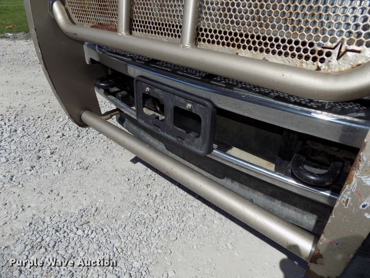 image for item DE7744 2013 Ford F250 Super Duty XLT Crew Cab pickup truck