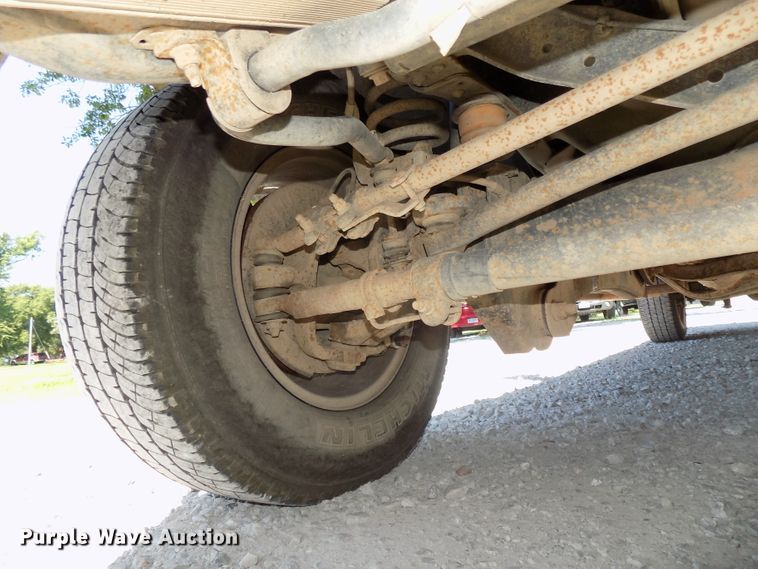 image for item DE7744 2013 Ford F250 Super Duty XLT Crew Cab pickup truck