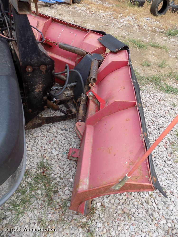 image for item DE7751 2004 Chevrolet Silverado 2500HD Ext. Cab pickup truck