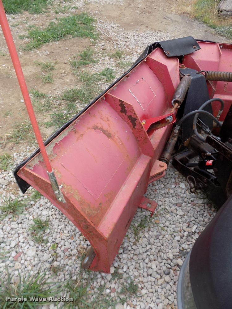 image for item DE7751 2004 Chevrolet Silverado 2500HD Ext. Cab pickup truck