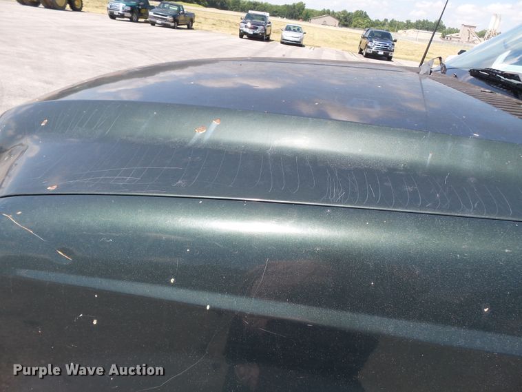 image for item DE7898 2003 Ford F250 Super Duty SuperCab pickup truck