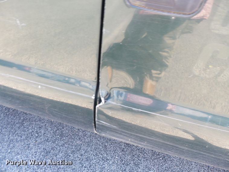 image for item DE7898 2003 Ford F250 Super Duty SuperCab pickup truck