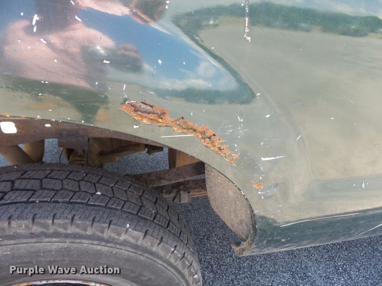 image for item DE7898 2003 Ford F250 Super Duty SuperCab pickup truck