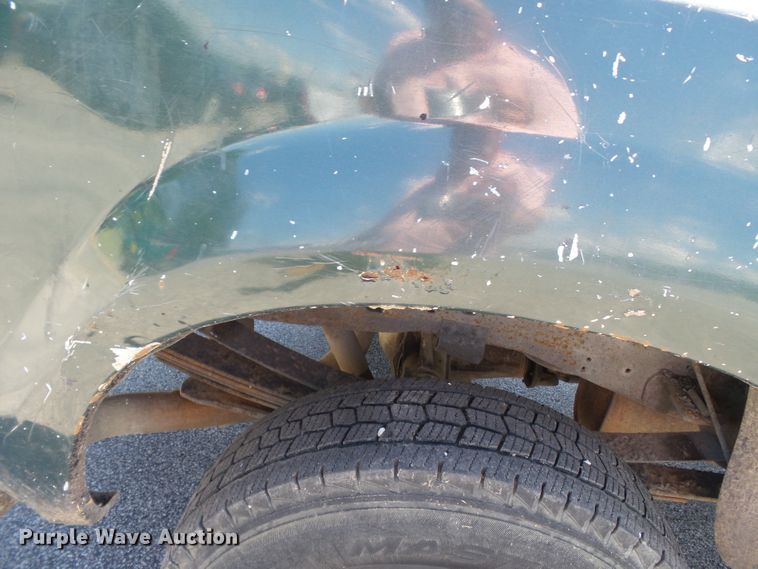 image for item DE7898 2003 Ford F250 Super Duty SuperCab pickup truck