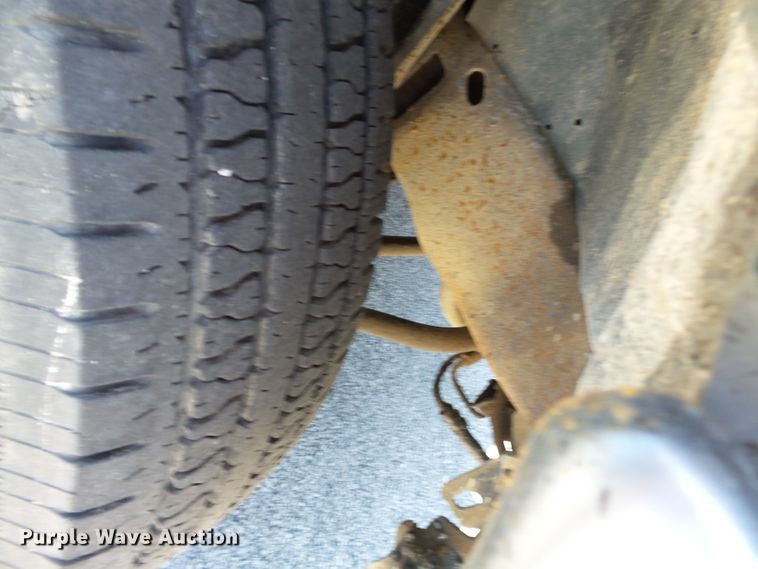 image for item DE7899 2001 Ford F250 Super Duty SuperCab pickup truck