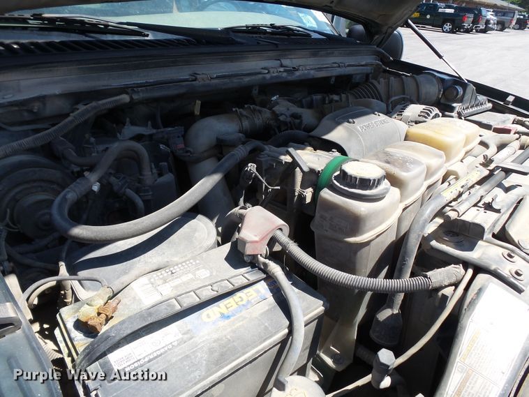 image for item DE7899 2001 Ford F250 Super Duty SuperCab pickup truck