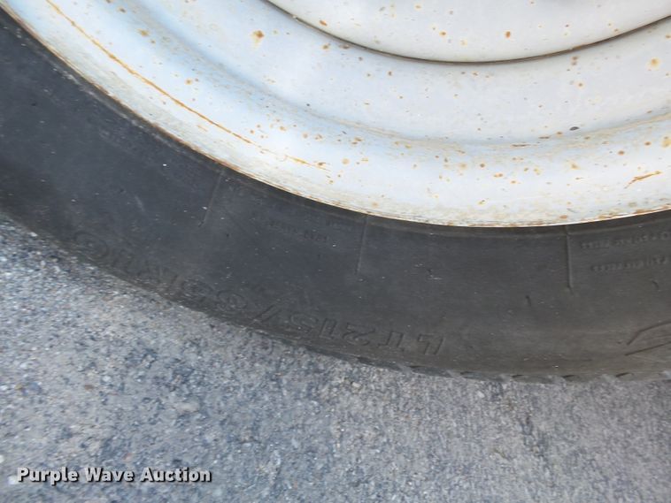 image for item DE7900 2003 Ford F250 Super Duty SuperCab pickup truck