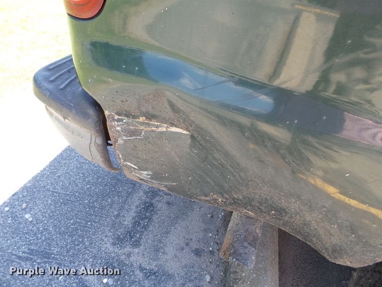 image for item DE7900 2003 Ford F250 Super Duty SuperCab pickup truck