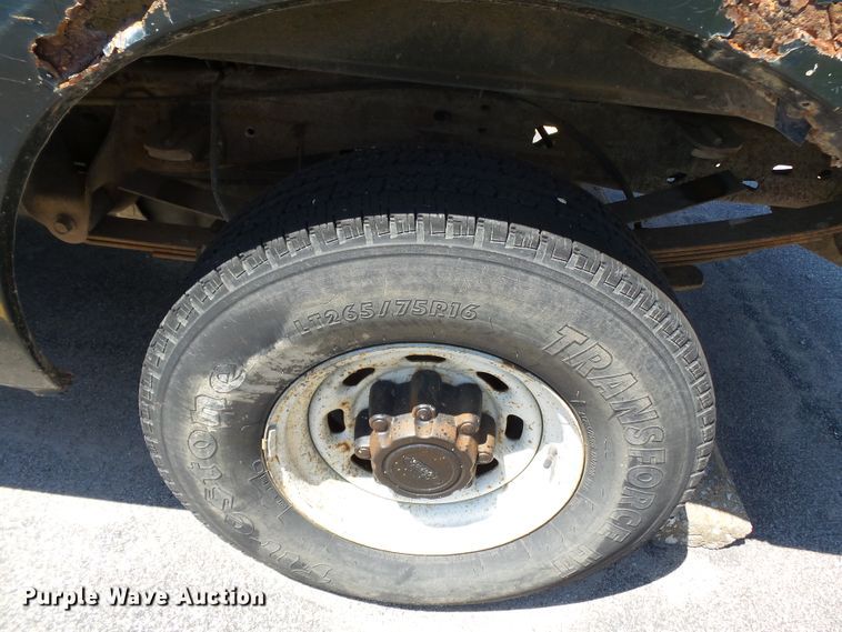 image for item DE7900 2003 Ford F250 Super Duty SuperCab pickup truck