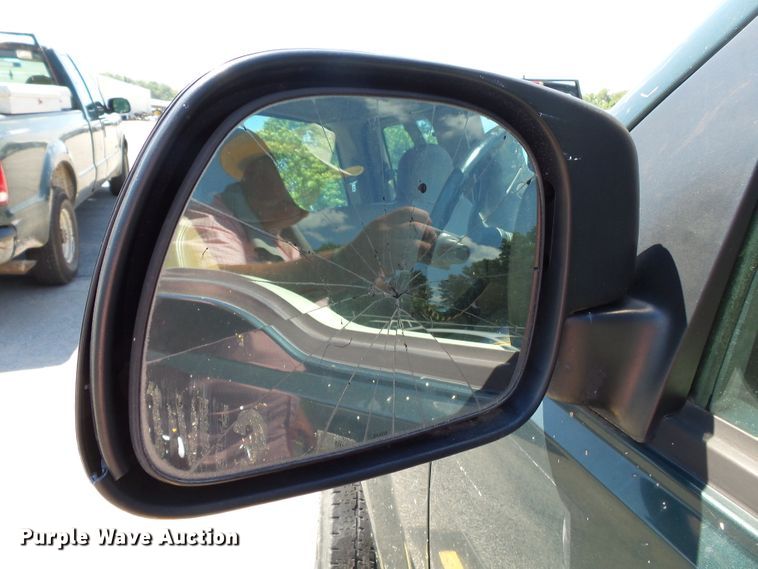 image for item DE7900 2003 Ford F250 Super Duty SuperCab pickup truck