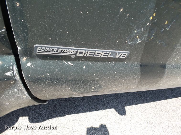 image for item DE7901 2001 Ford F250 Super Duty SuperCab pickup truck