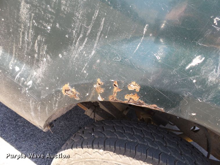 image for item DE7901 2001 Ford F250 Super Duty SuperCab pickup truck