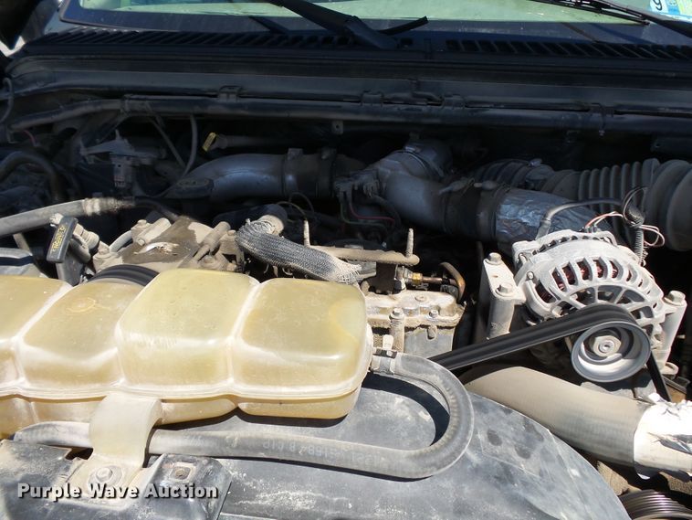 image for item DE7901 2001 Ford F250 Super Duty SuperCab pickup truck