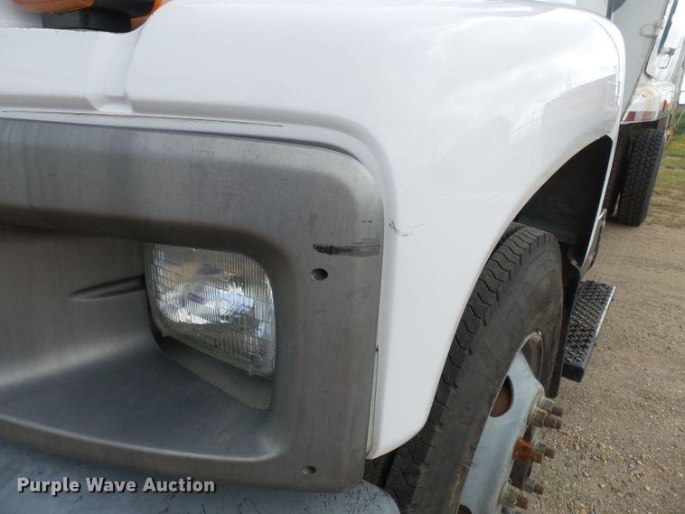 image for item DE7905 2006 GMC C8500 refuse truck