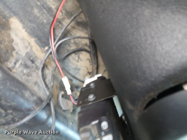 image for item DE7905 2006 GMC C8500 refuse truck