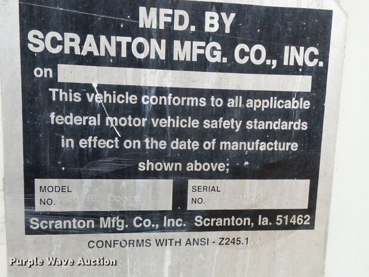 image for item DE7905 2006 GMC C8500 refuse truck