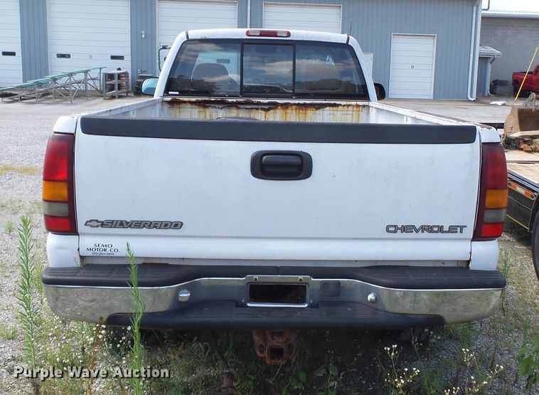 image for item DE7907 2000 Chevrolet 2500 pickup