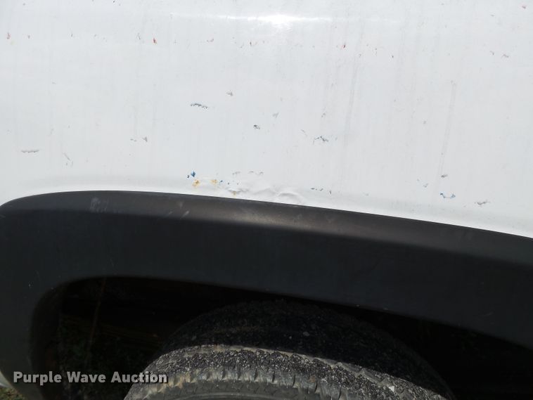 image for item DE7907 2000 Chevrolet 2500 pickup