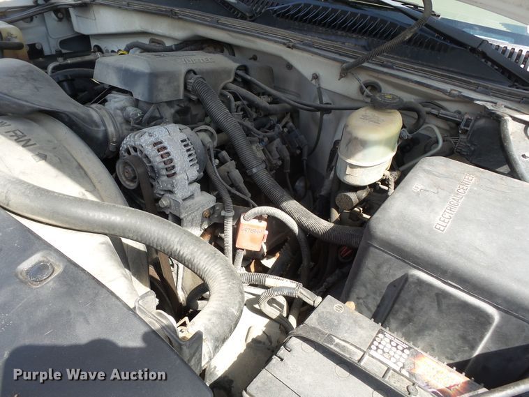 image for item DE7907 2000 Chevrolet 2500 pickup