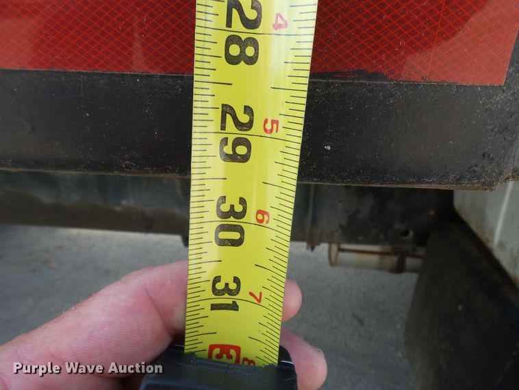 image for item DE7908 1973 GMC dump truck