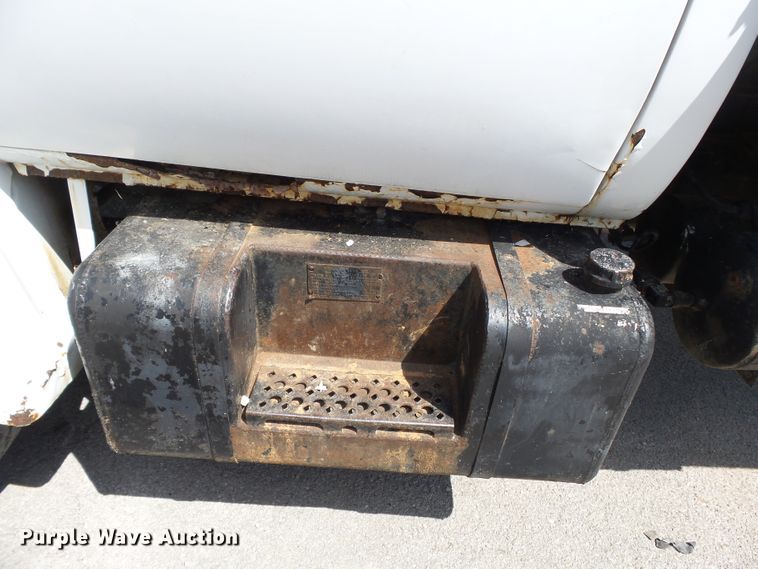 image for item DE7908 1973 GMC dump truck