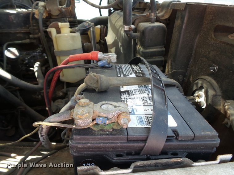 image for item DE7908 1973 GMC dump truck