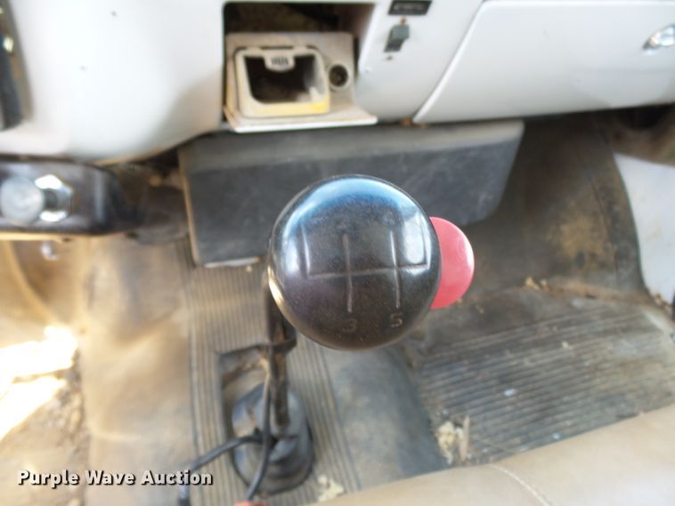 image for item DE7908 1973 GMC dump truck