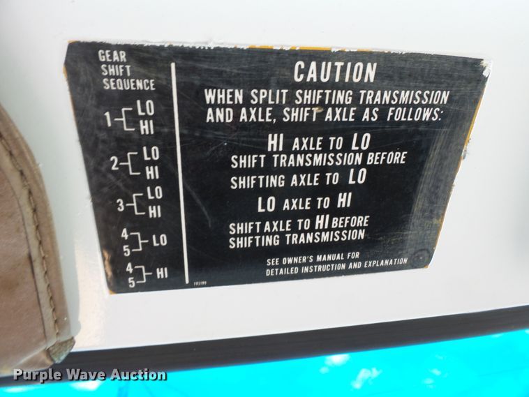 image for item DE7908 1973 GMC dump truck