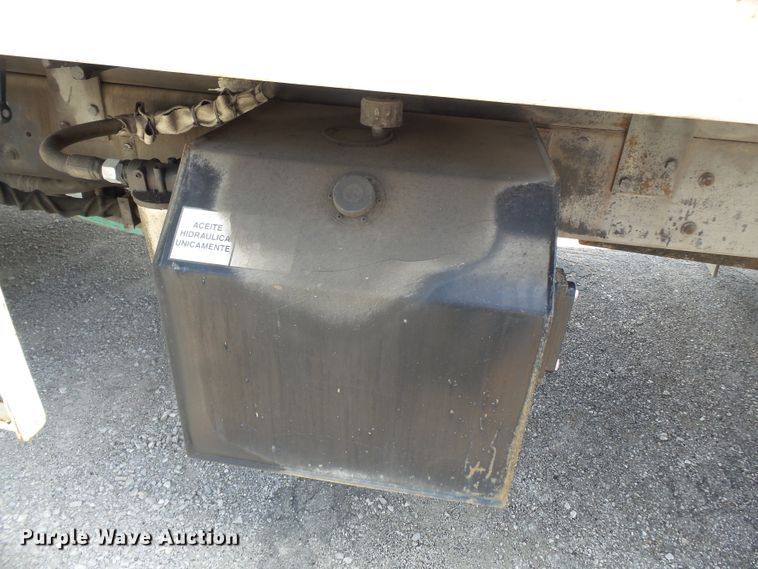 image for item DE7909 2010 International WorkStar 7300 refuse truck