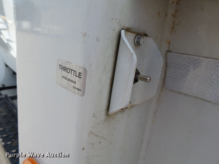 image for item DE7909 2010 International WorkStar 7300 refuse truck