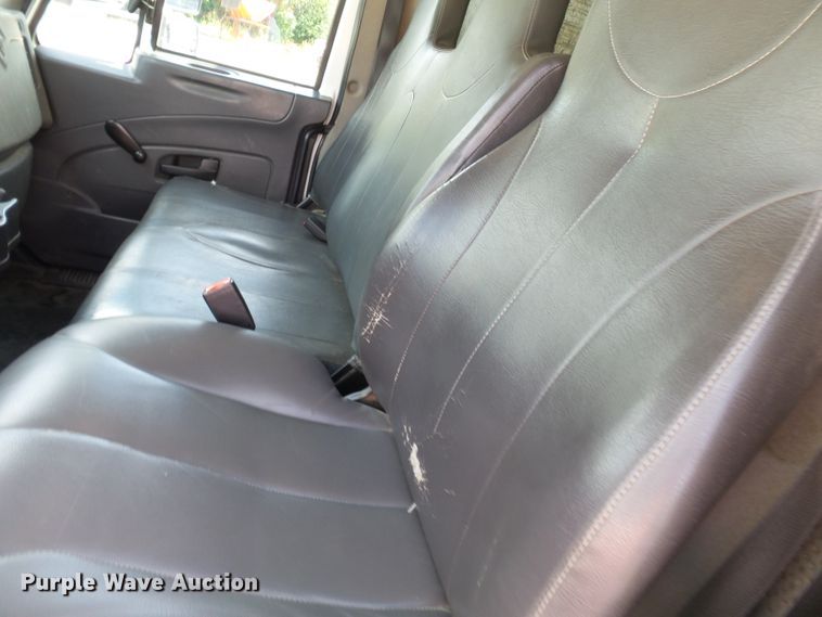 image for item DE7909 2010 International WorkStar 7300 refuse truck