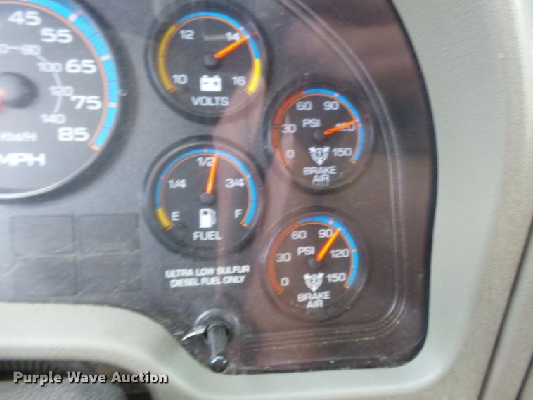 image for item DE7909 2010 International WorkStar 7300 refuse truck