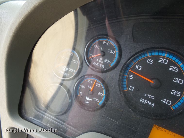 image for item DE7909 2010 International WorkStar 7300 refuse truck