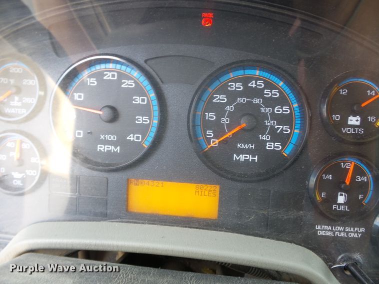 image for item DE7909 2010 International WorkStar 7300 refuse truck